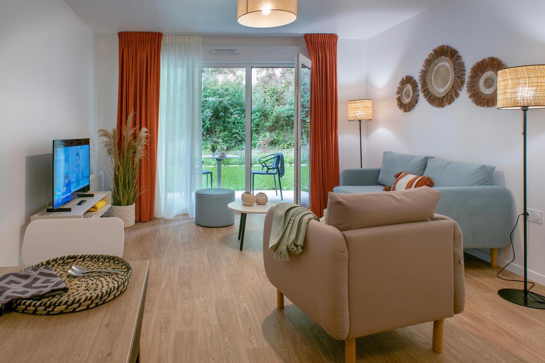 Residence Services Seniors - Domitys Les Jardins D'Ahna Dinan Exteriér fotografie