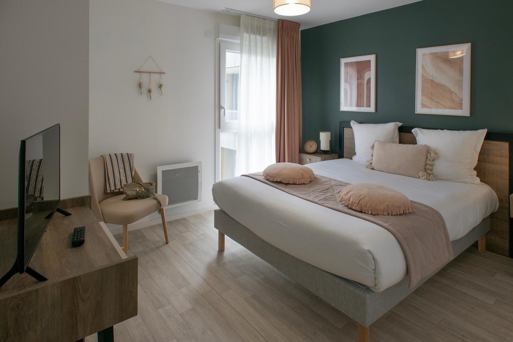 Residence Services Seniors - Domitys Les Jardins D'Ahna Dinan Exteriér fotografie