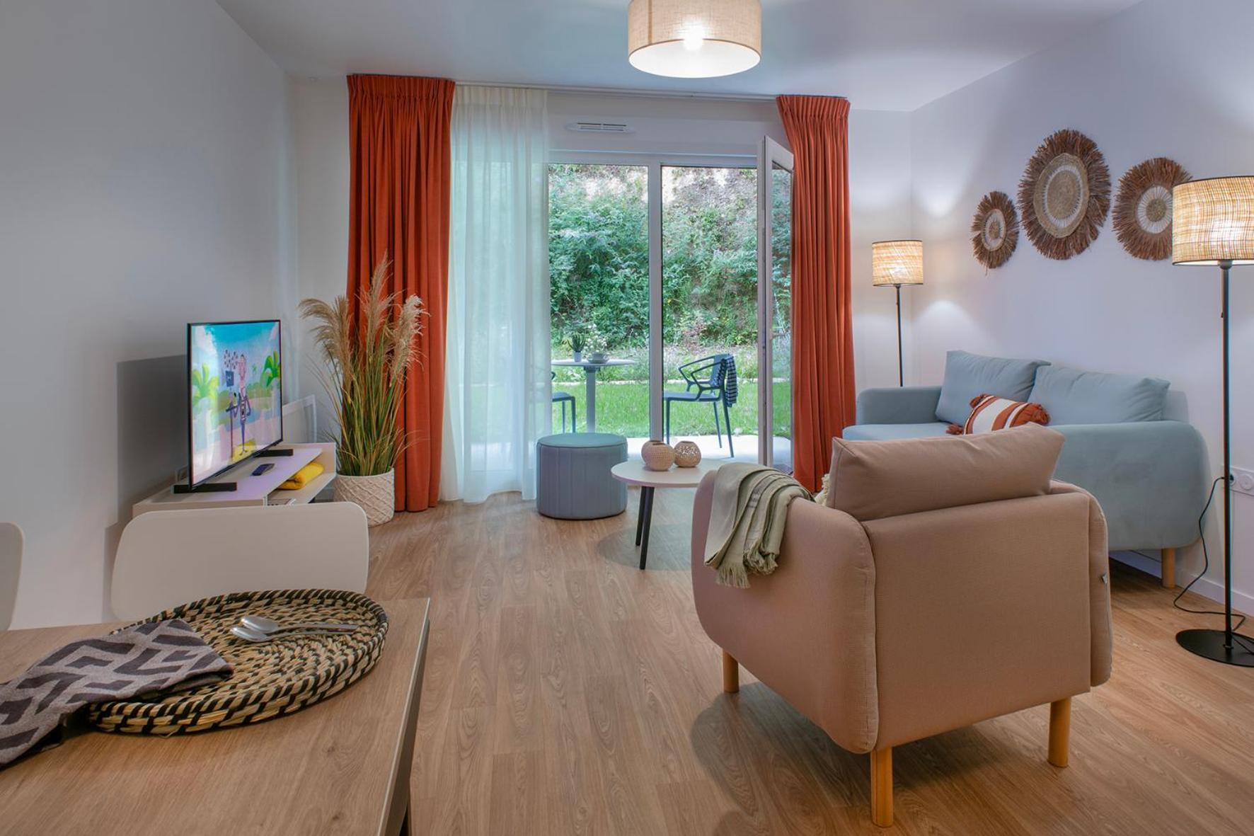 Residence Services Seniors - Domitys Les Jardins D'Ahna Dinan Exteriér fotografie